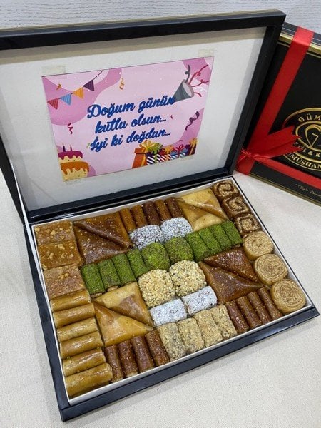 Doğum Günü Özel Hediyelik(Büyük Boy) 6 görseli.