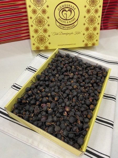 1Kg.Kara Kuşburnu Kurusu(Gümüşhane)