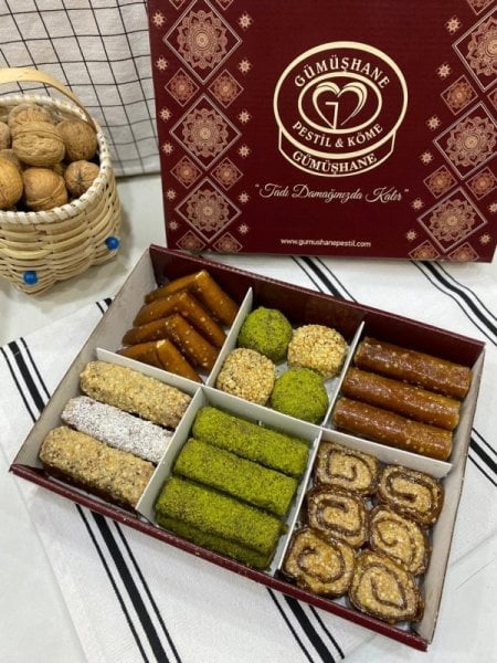 1Kg Efsane Karışık Paket(2) görseli.
