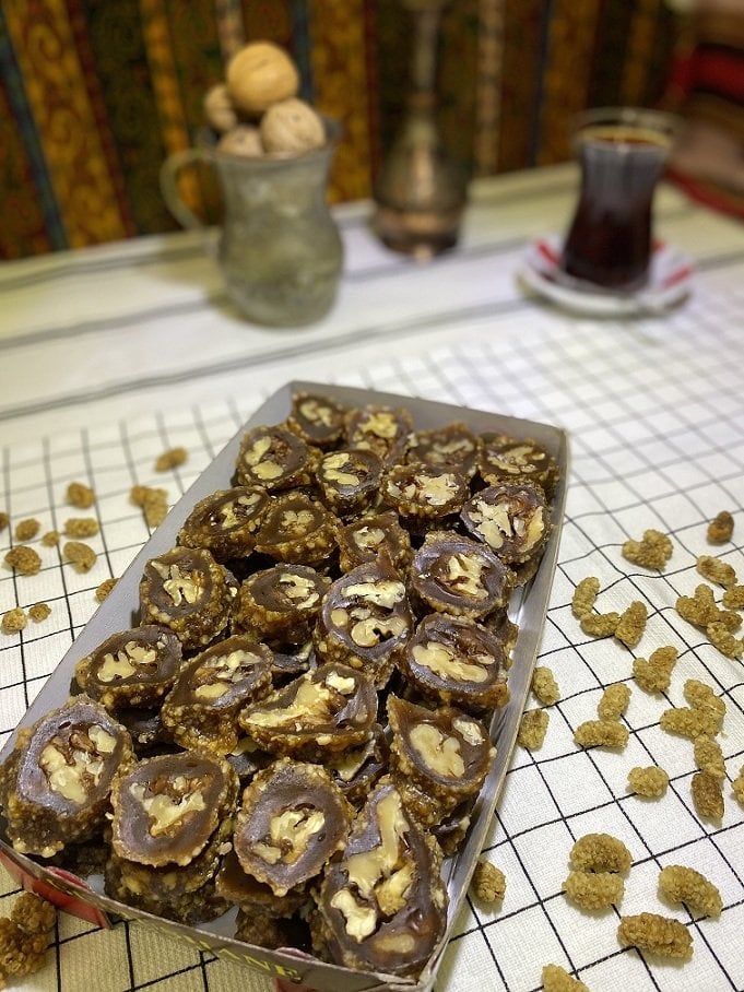 500GR. Pikolalı Köme ( Cevizli Sucuk )