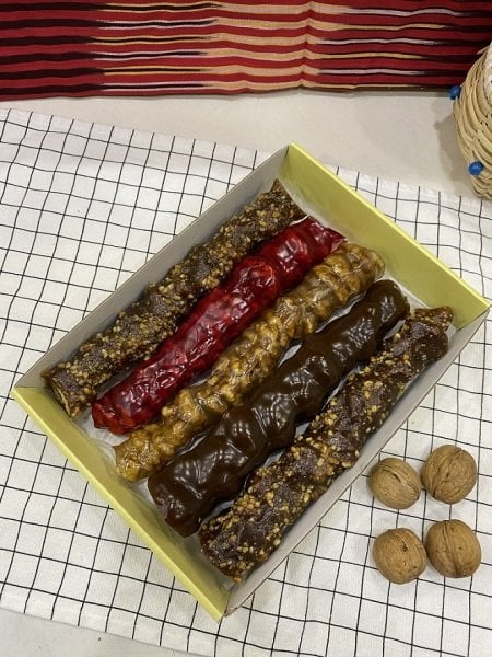 1Kg. Bol Cevizli Köme Karışık(Kesilmemiş)