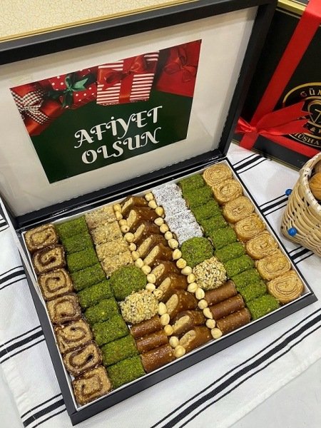 Afiyet Olsun Hediyelik Pestil Paketi(2)
