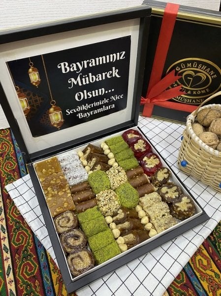 Bayrama Özel Special Hediyelik Pestil Paketi-4S