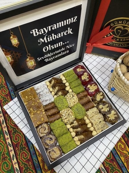 Bayrama Özel Special Hediyelik Pestil Paketi-4S